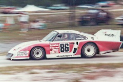 Sebring-1983-Hurley-Haywood-Porsche-935-80_edited